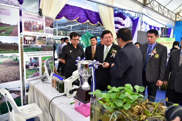 รมต.กระทรวงวิทย์ฯ บรรยายให้ความรู้ในการประชุมวิชาการ