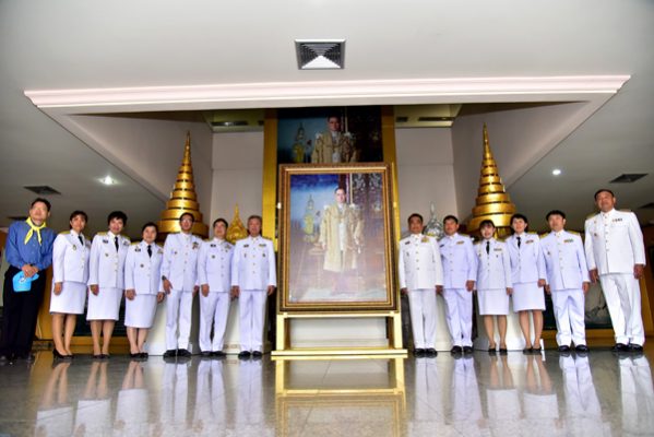 นครปฐมจัดพิธีอัญเชิญนพปฎลสุวรรณฉัตร