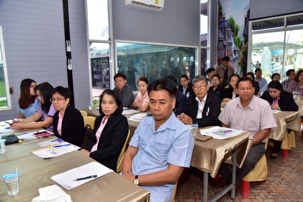 ม.ล.ปนัดดาเปิดอบรมปลูกจิตสำนึกยึดแนวเศรษฐกิจพอเพียงตามศาสตร์พระราชา