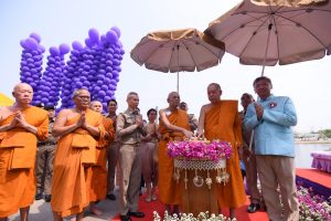 เทศกาลนมัสการปิดทองหลวงพ่อวัดไร่ขิง