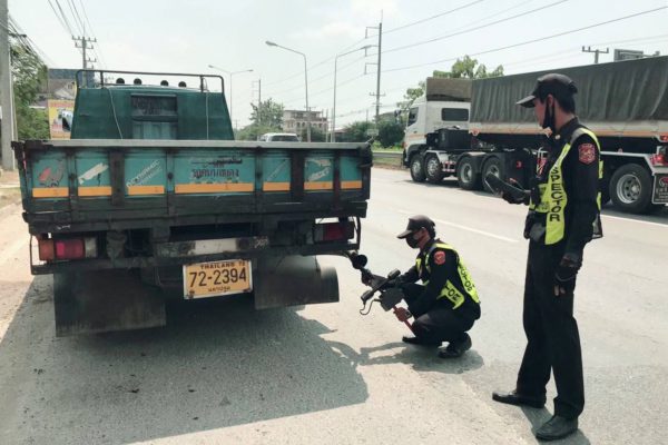 หน่วยงานต่างๆ ในจังหวัดนครปฐม ร่วมป้องกันและแก้ไขปัญหาสถานการณ์ฝุ่นละอองขนาดเล็ก PM 2.5