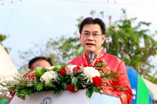 รัฐมนตรี ว่าการกระทรวงพาณิชย์ เป็นประธานเปิดงานหอการค้านครปฐมแฟร์ 2020