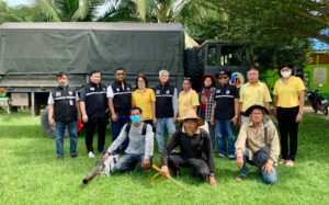 ศูนย์ตอบโต้ภัยพิบัติจังหวัดราชบุรี นำเครื่องพ่นหมอกควัน เพื่อป้องกันโรคมาลาเรีย และพ่นน้ำยาฆ่าเชื้อภายในโรงเรียนบ้านไทรงาม