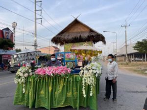 สุพรรณบุรี สืบสานประเพณี "ผ้าป่าข้าวฝ่อน ข้าวเปลือก"ที่หายไปกว่า 50 ปี